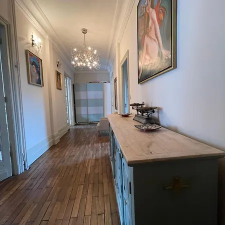 Appartamento Haussmannien Avec Parking Lilla Esterno foto