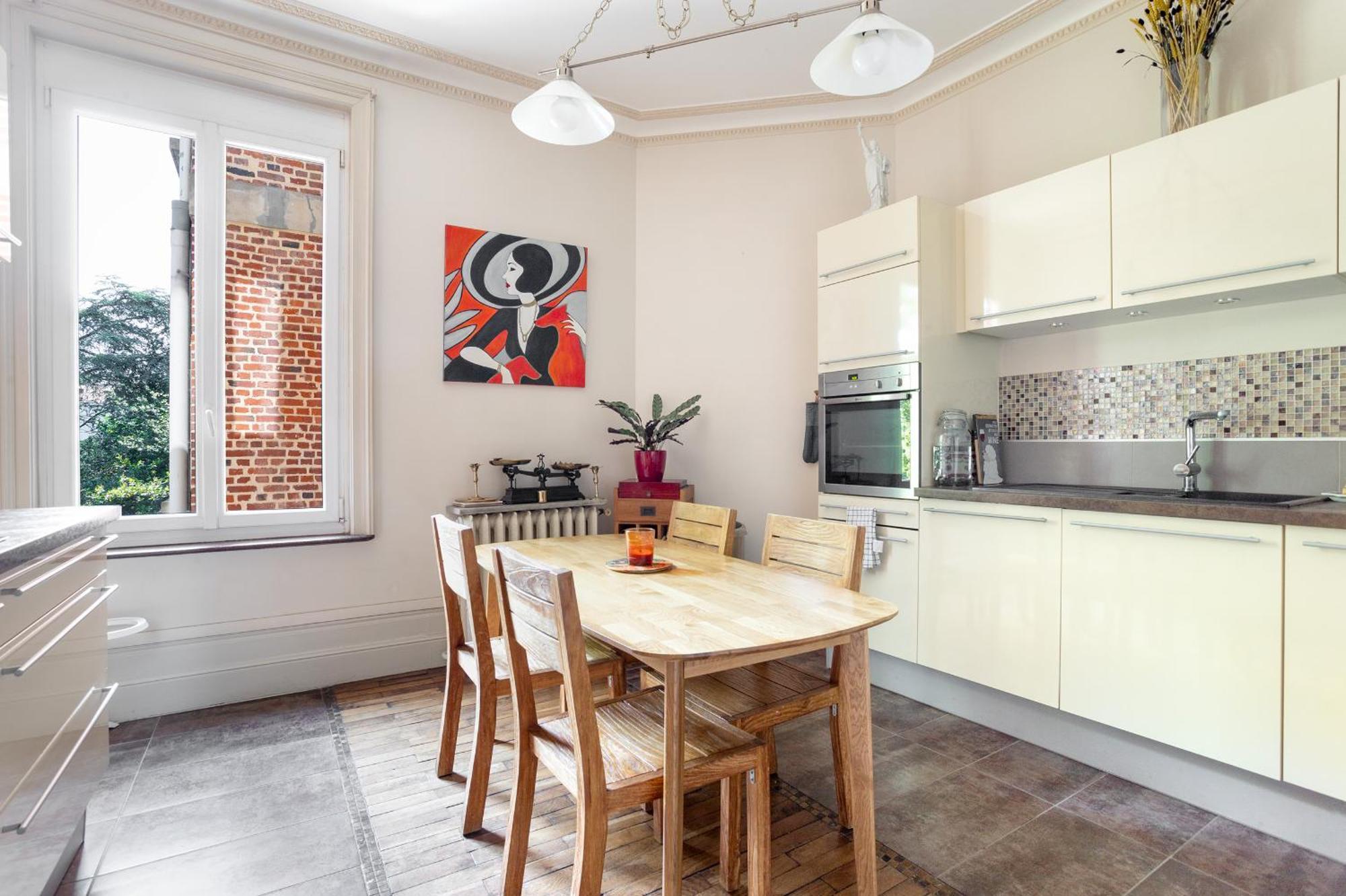 Appartement Spacious 3 Bedrooms 135 M & Privative Parking Lille